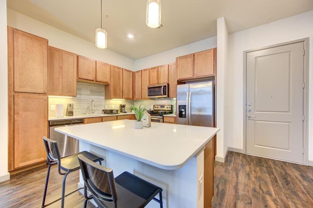 Fancy Apt Downtown. Pool. Gym. Lounge. Pet Ok Houston Exterior foto
