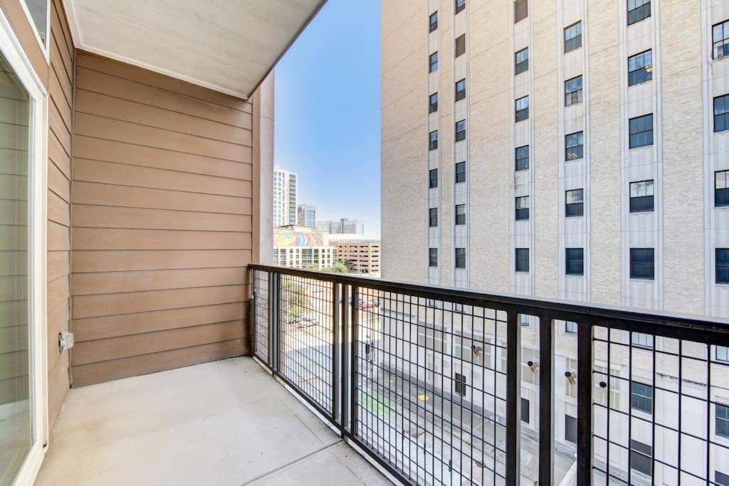 Fancy Apt Downtown. Pool. Gym. Lounge. Pet Ok Houston Exterior foto