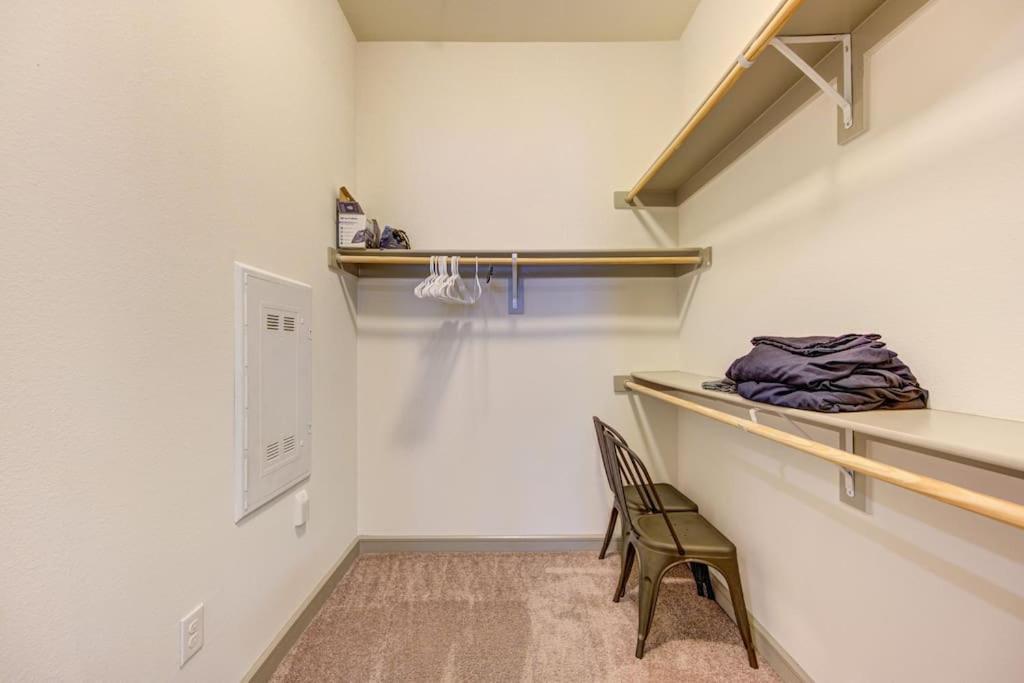 Fancy Apt Downtown. Pool. Gym. Lounge. Pet Ok Houston Exterior foto
